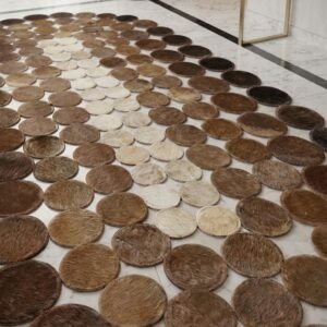 سجادة جلد طبيعي بيضاوي بني - سعر المتر 1400ج (AMR-1400-013)