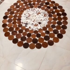 سجادة جلد طبيعي دائري بني - سعر المتر 1400ج (AMR-1400-022)